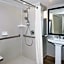 Embassy Suites by Hilton Portland Tigard