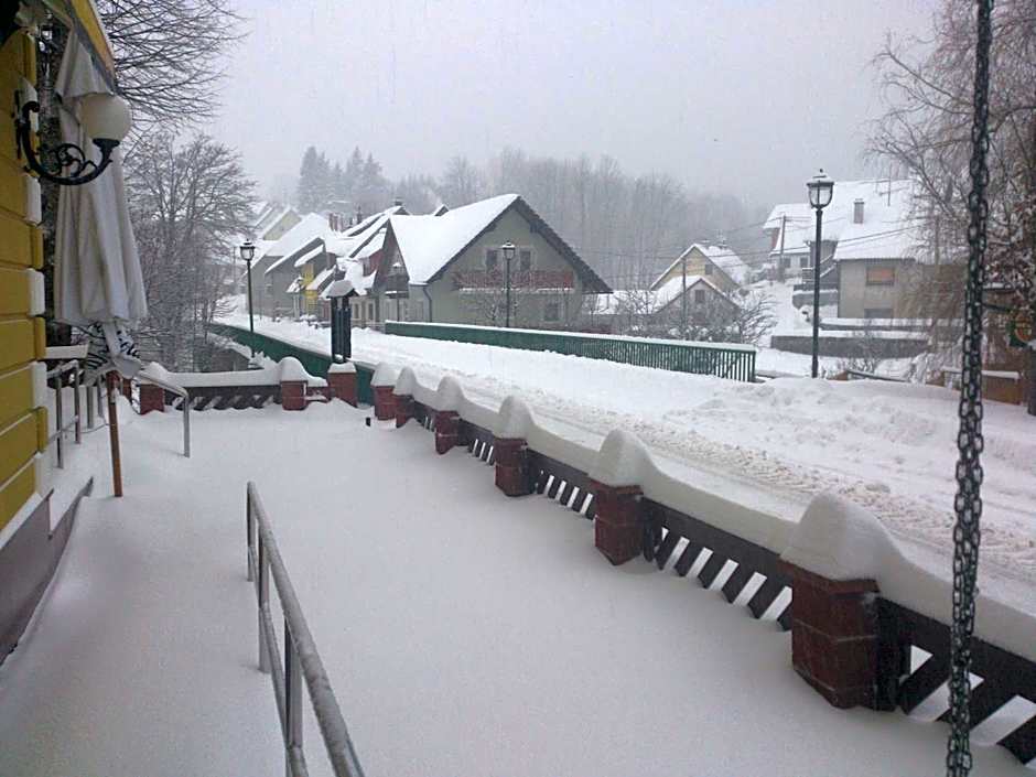 Hotel Bitoraj Fužine