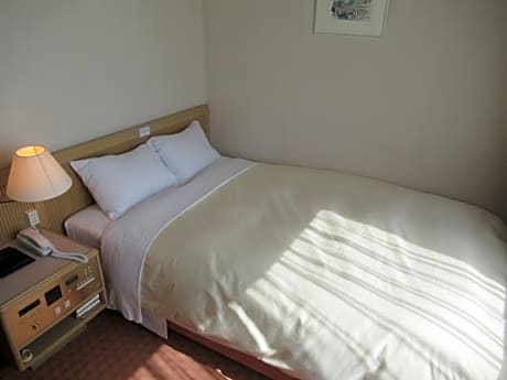 Double Room with Small Double Bed - Non-Smoking(2 Adult)