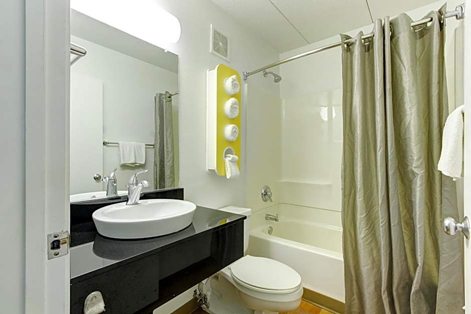 Motel 6-Portland, ME