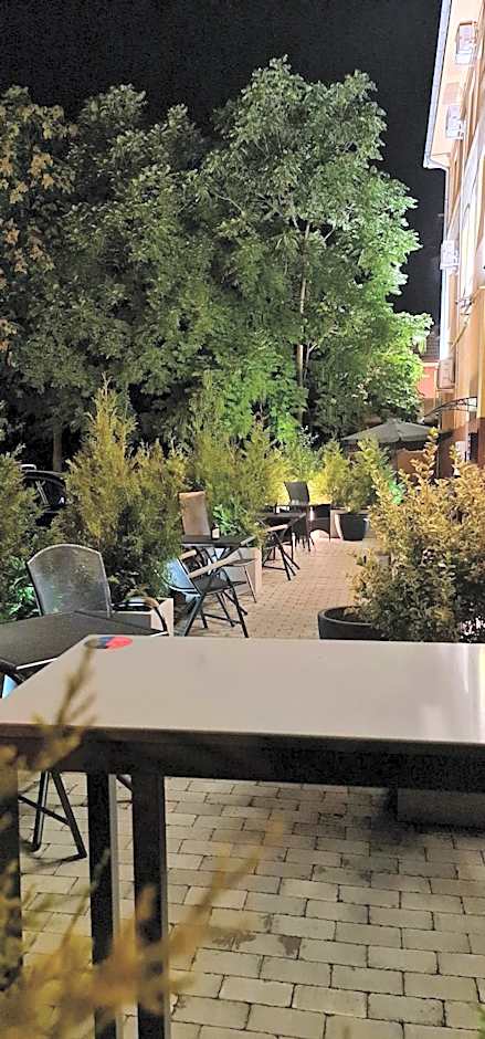 compleX living aparthotel