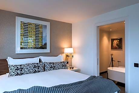 King Suite with Sofa bed