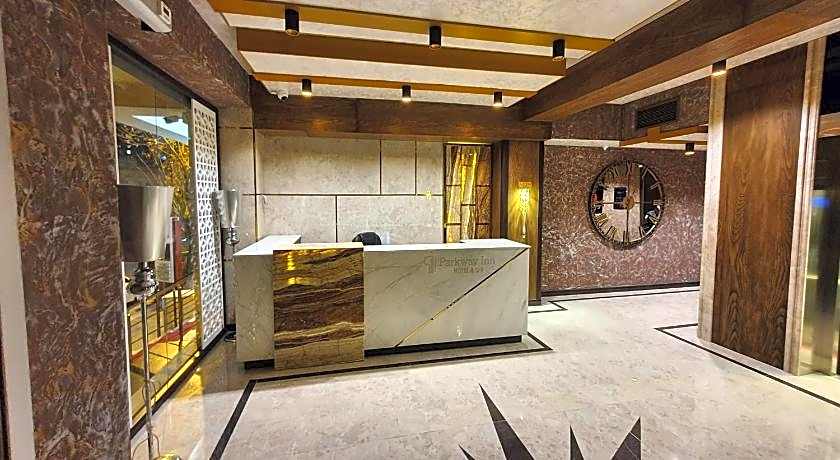 Parkway inn Hotel and Spa