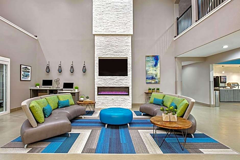 La Quinta Inn & Suites by Wyndham Sulphur Springs