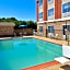 Holiday Inn Express Hotel & Suites Carthage By IHG
