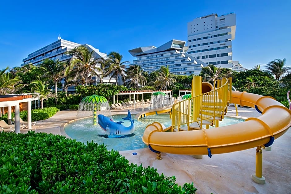 Park Royal Beach Cancun - All Inclusive