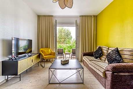 Family Room with sofa bed