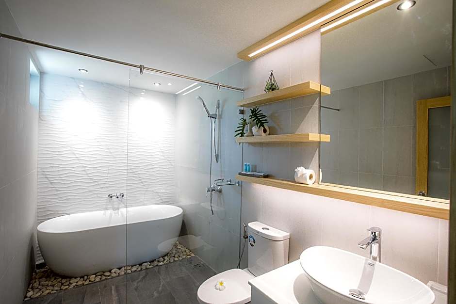 Kata Lucky Villa & Pool Access