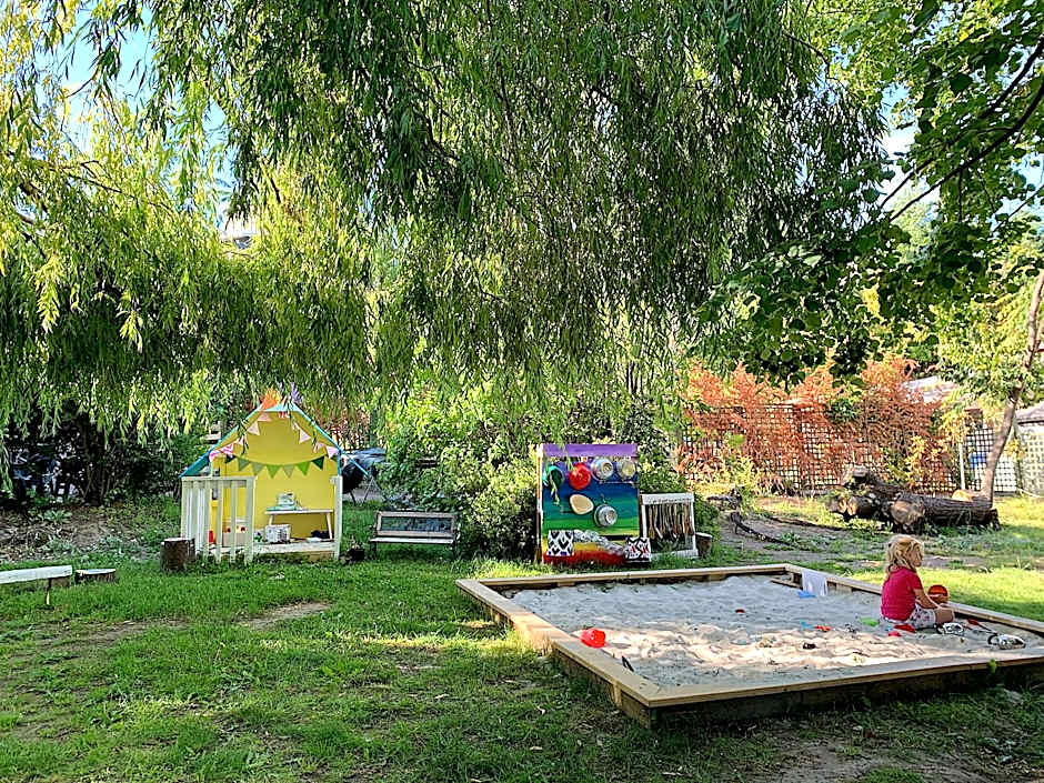 Archway Motels & Chalets