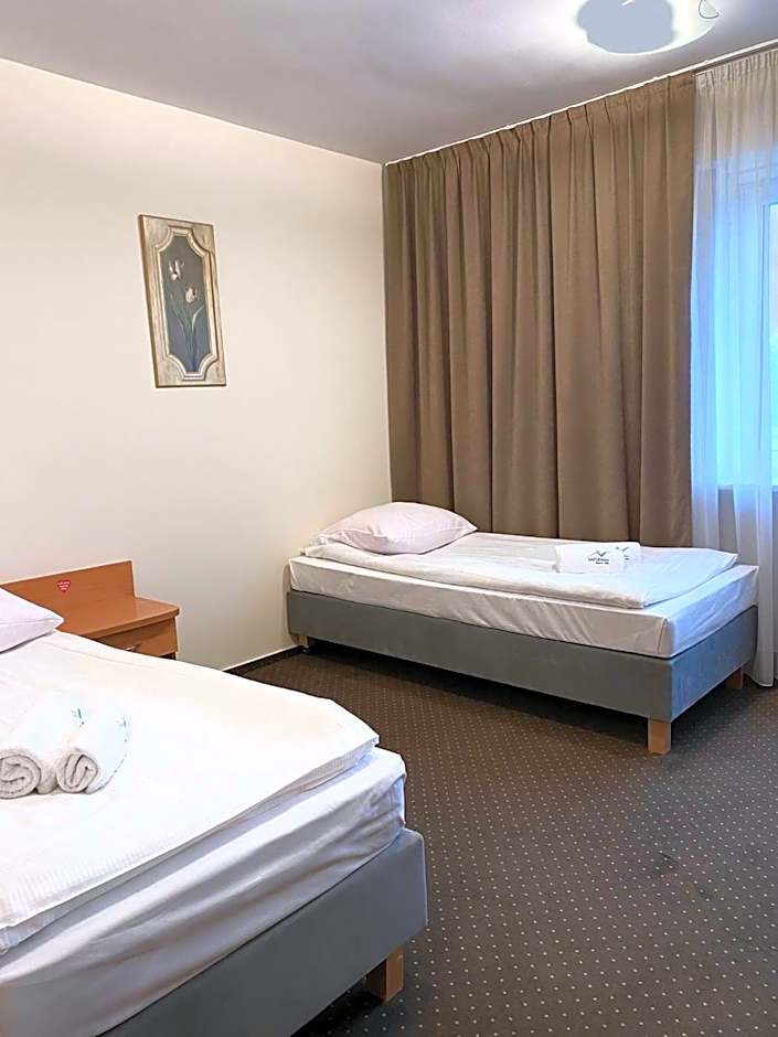 CKS Warszawa (Centrum Konferencyjno-Szkoleniowe CS Natura Tour)