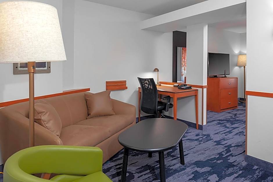Fairfield Inn & Suites by Marriott Charlotte Matthews
