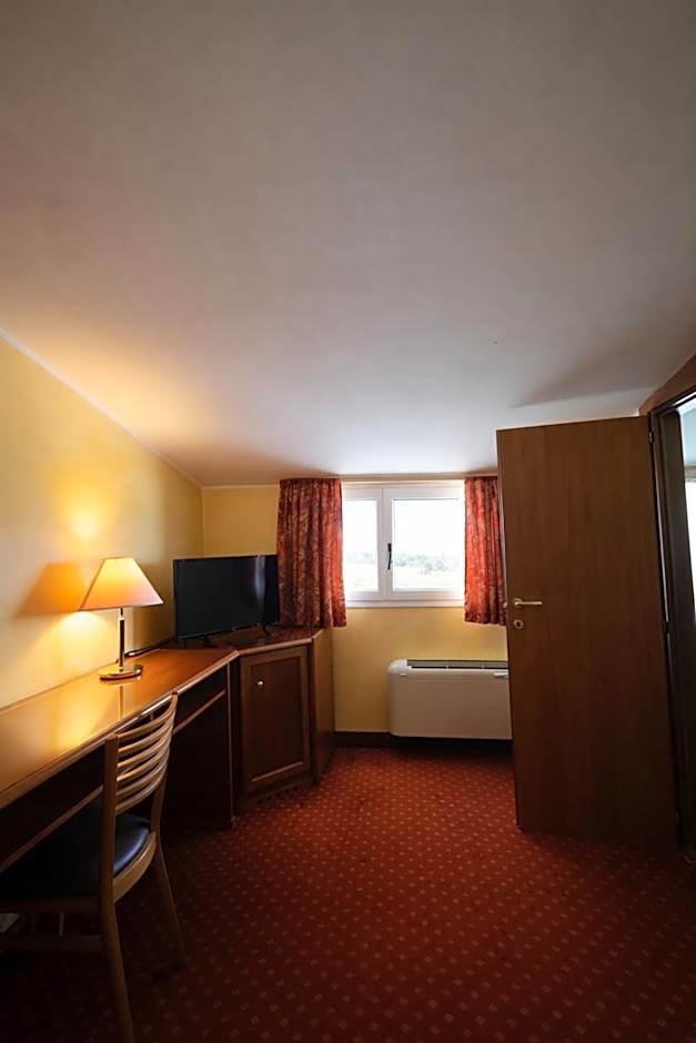LVG Hotel Collection - Riz