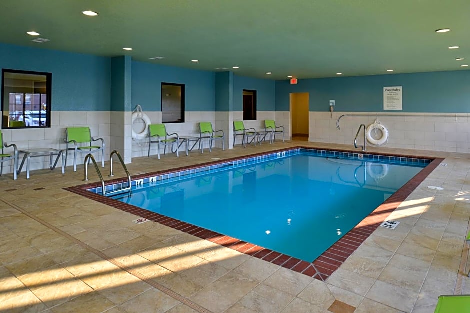 Holiday Inn Express Hotel & Suites Lonoke I-40, an IHG Hotel