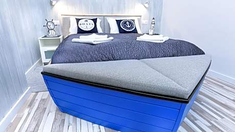 Junior Suite with Garden View