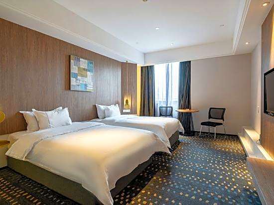 Myfeel Hotel (Ningbo Tianyi Square, Xingning Road Metro Station)