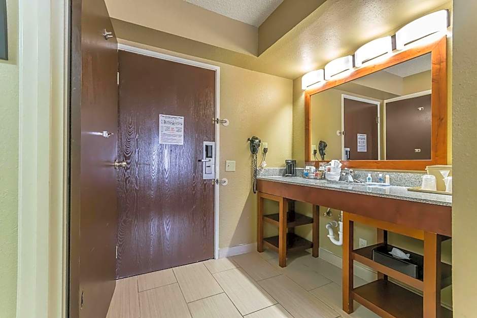 Comfort Inn & Suites Lexington