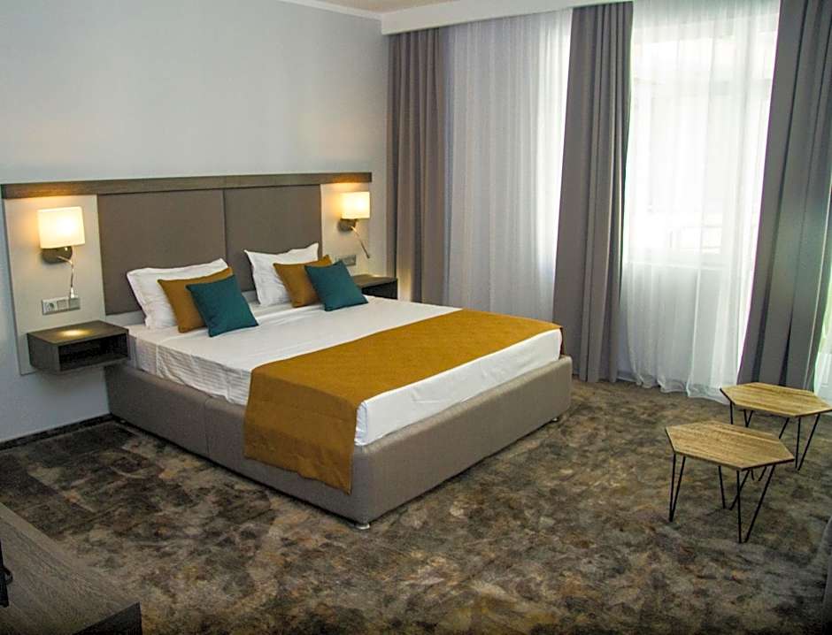 Best Western PLUS Premium Inn