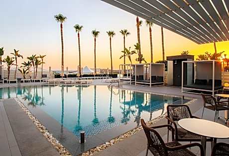 Tasia Maris Sands (Adults Only)