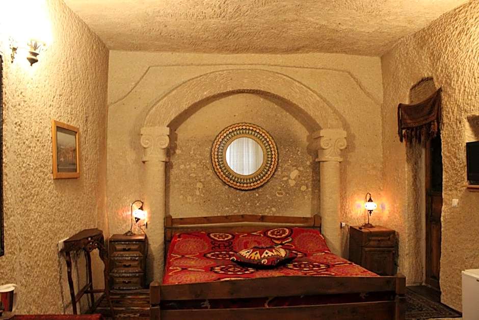 Kismet Cave House