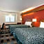 Days Inn & Suites by Wyndham Antioch