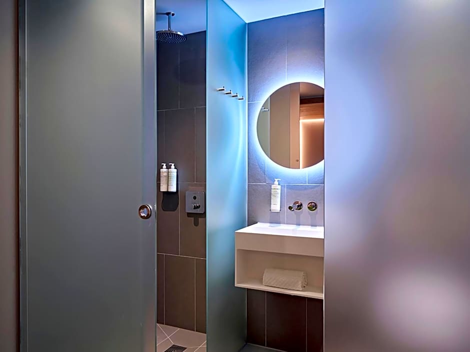 Zedwell Piccadilly Circus