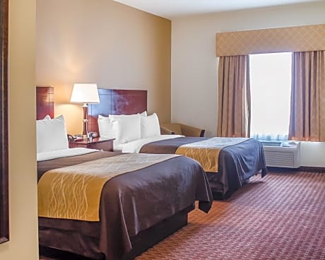 Queen Room with Two Queen Beds - Accessible/Non-Smoking