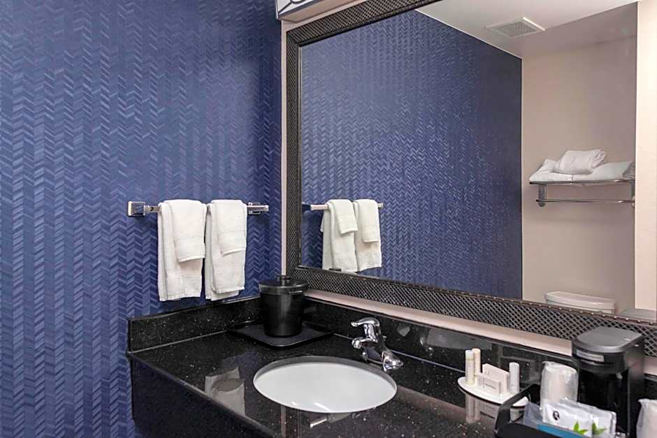Fairfield Inn & Suites by Marriott Charlotte Matthews