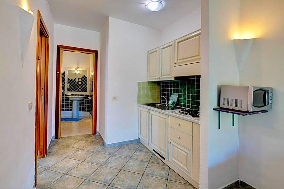 Residence con piscina a Palau, a soli 150 mt. dal mare
