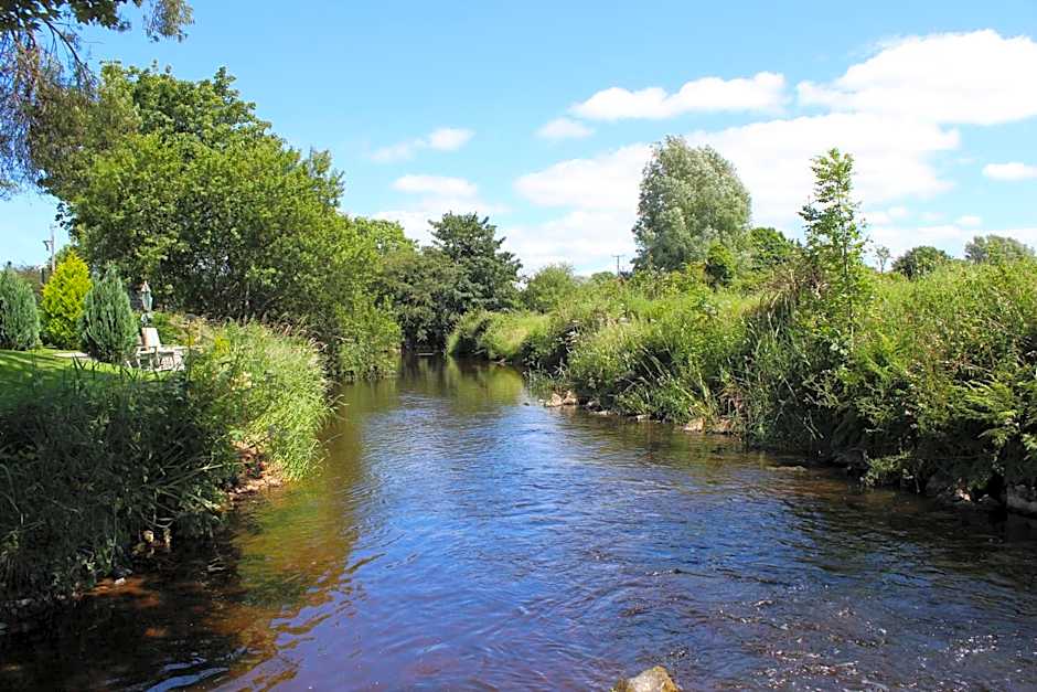 Crowfield Country House