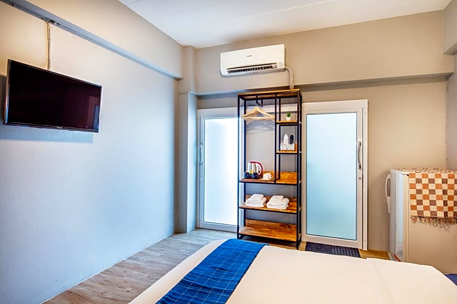 Penyos Service Apartment