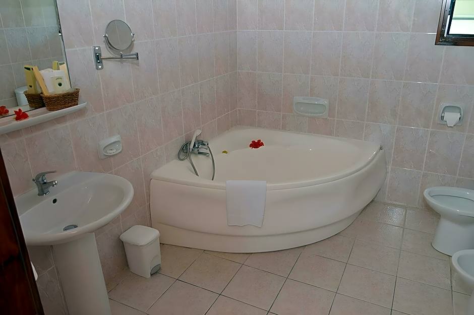 Coco D'or Hotel Seychelles