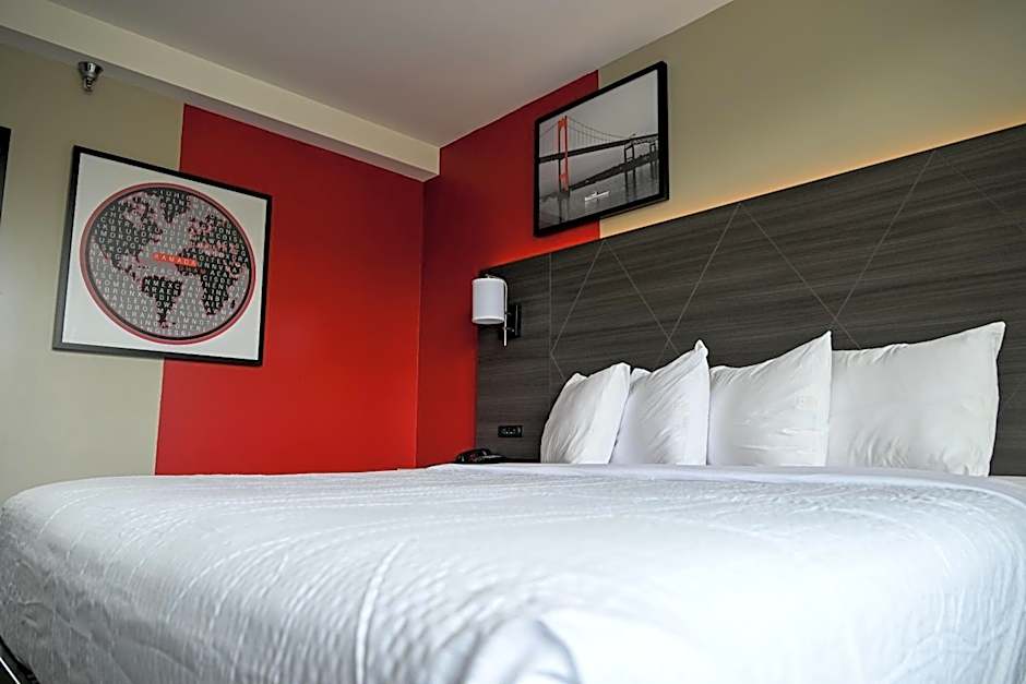 Ramada by Wyndham North Bergen