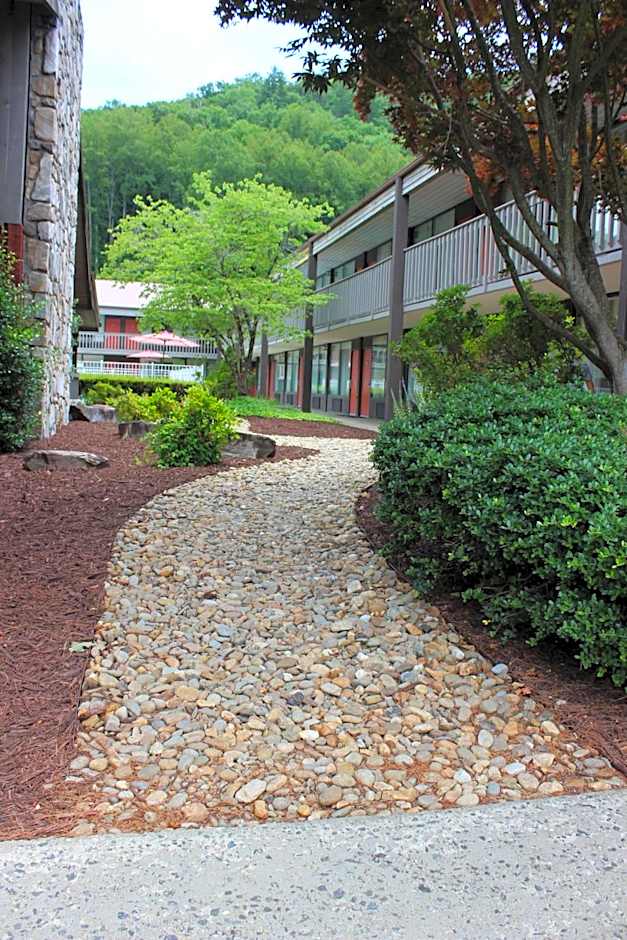 Great Smokies Inn - Cherokee