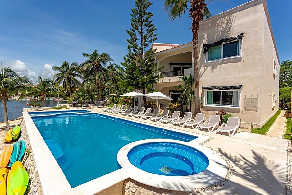 Aventuras Club Marina