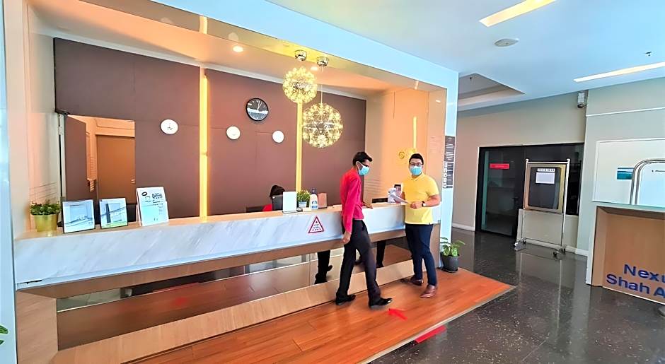 Nexus Regency Suites & Hotel