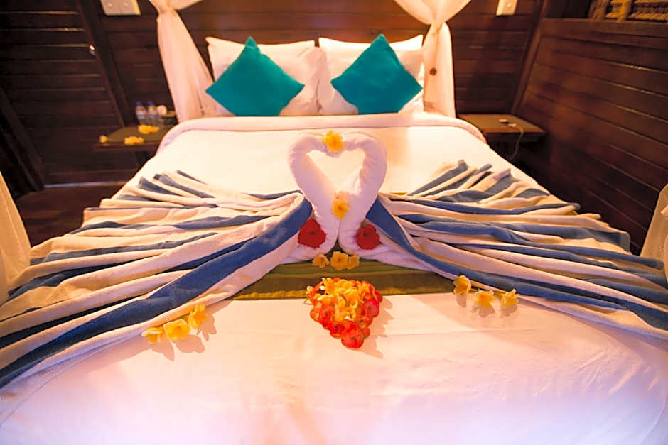 Sunset Coin Lembongan