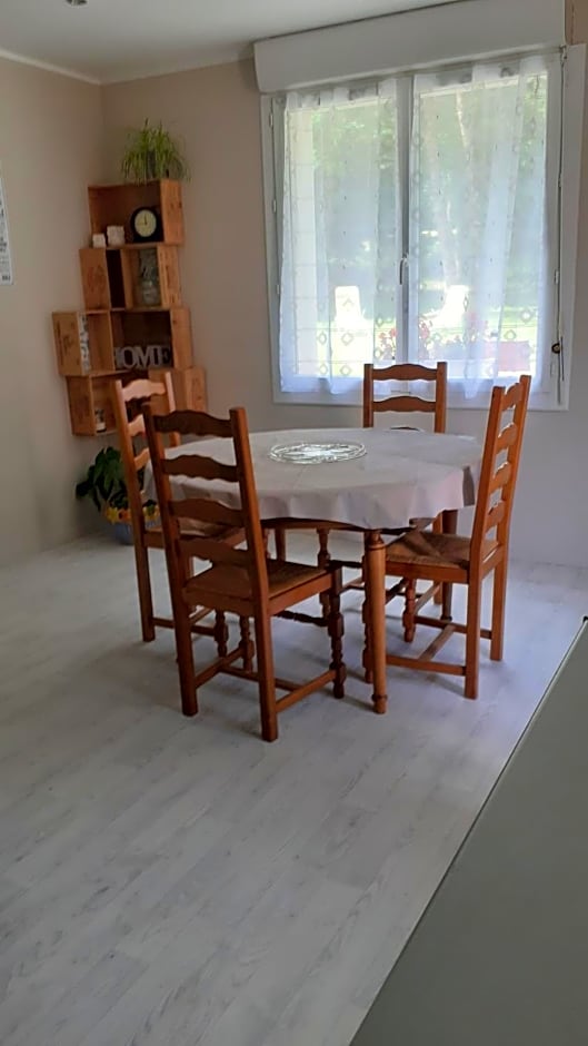 Chambres et Table d'Hôtes Les Trois Marquets