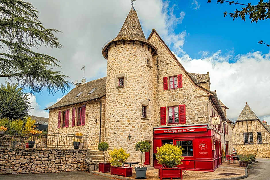 Demeures & Châteaux Auberge de la Tour - Hôtel & Restaurants - Marcolès Auvergne