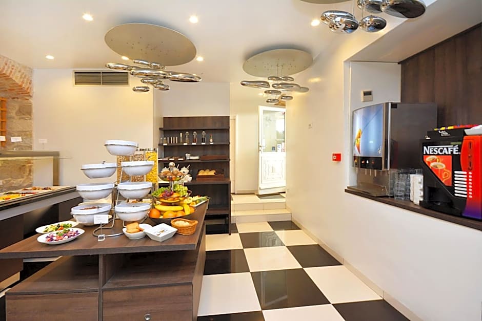 Jupiter Luxury Hotel