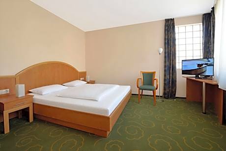 Suite with Balcony
