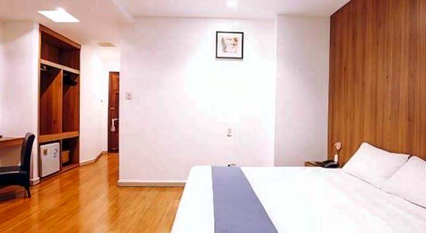 Thi Thao Gardenia Hotel