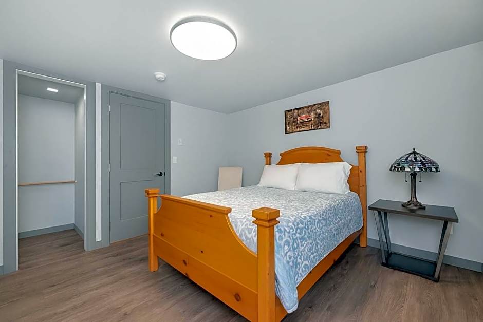 Hidden Oasis in Victoria, BC