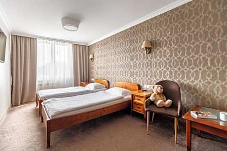 Deluxe  Studio (4 Adults)