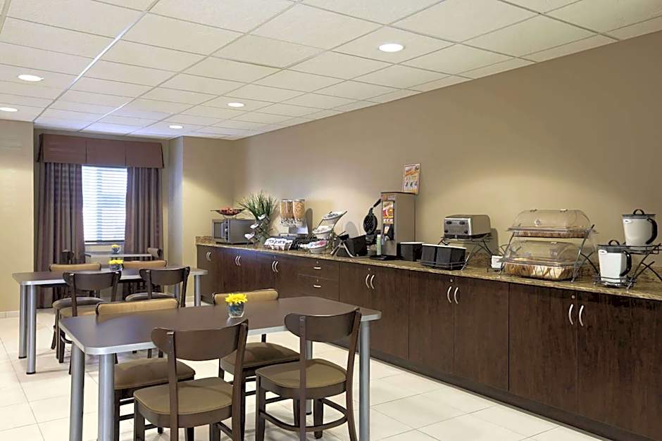 Microtel Inn & Suites by Wyndham Odessa