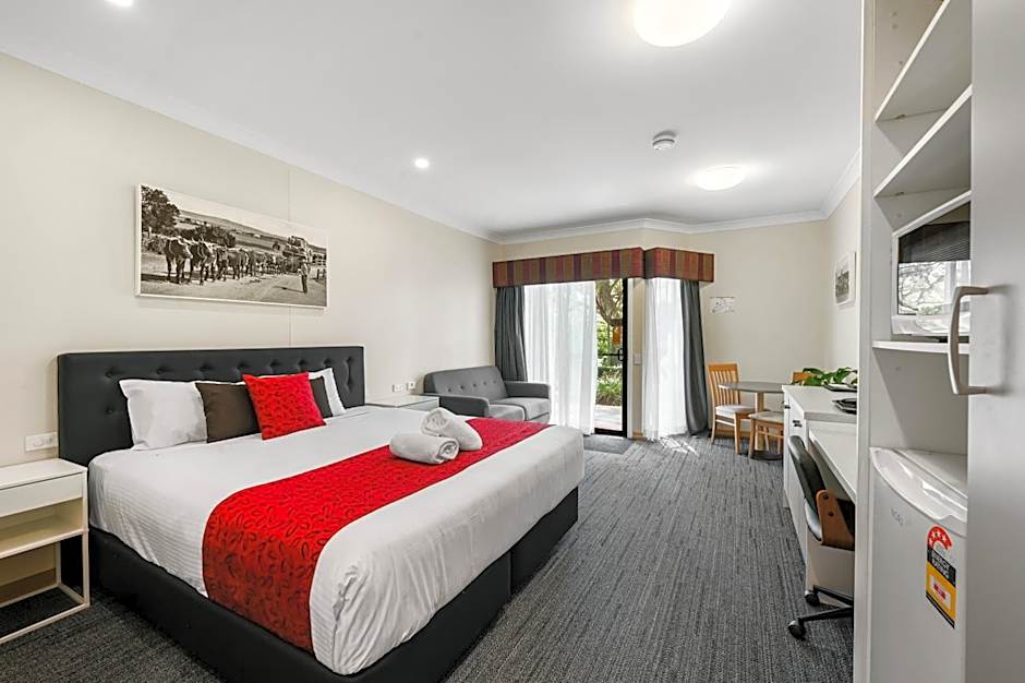 Eastgate on the Range Motel