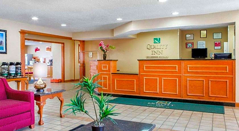 Quality Inn Ottawa near Starved Rock State Park