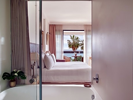 Premium Double or Twin Room with Frontal Sea View
