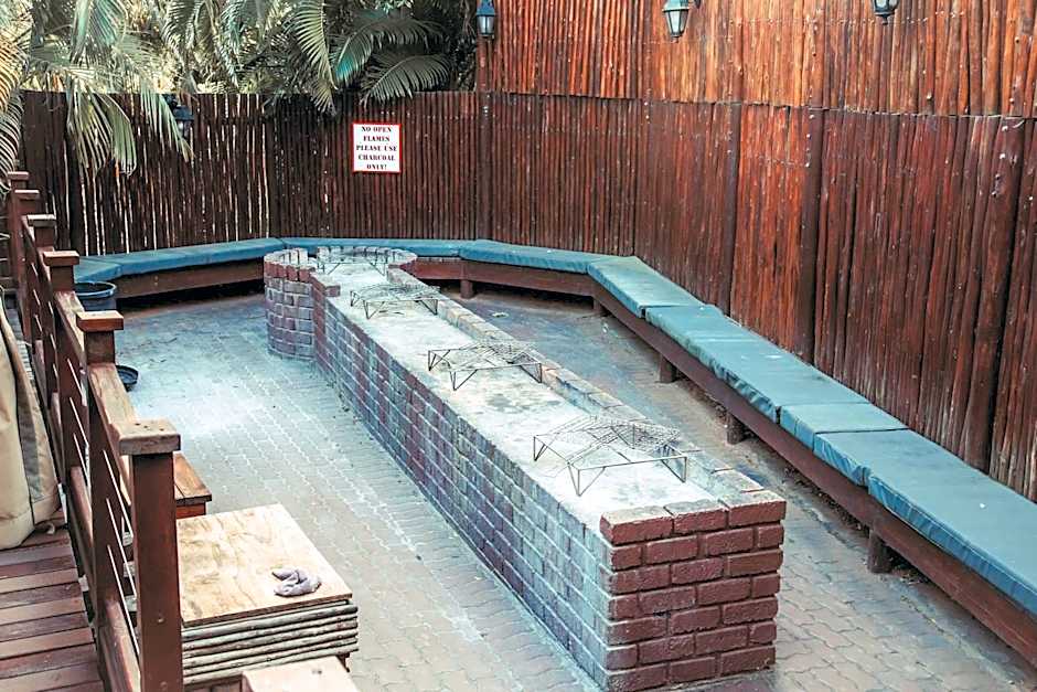 The Tree Top Village Urban Glamping