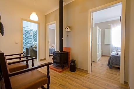 Villa Two Bedrooms (4+1)