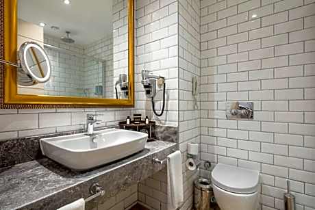 DOUBLE SINGLE USE WONDERLAND